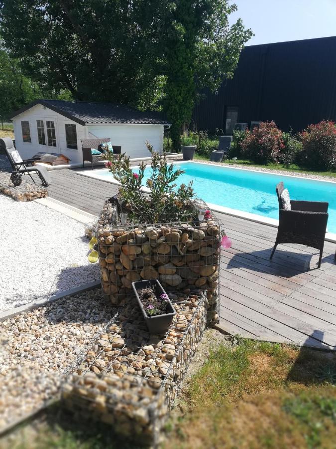 Chambre D'Hotes Chez Sandrine Guitres Exterior photo